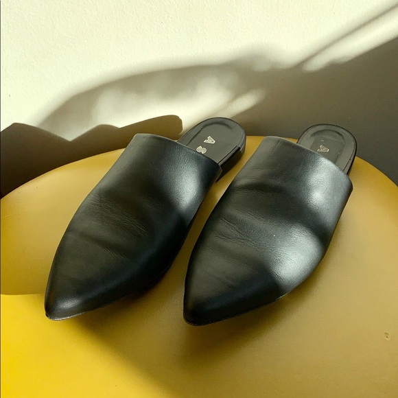 ✨ Aska Black Slip-On Pointed Toe Lee Flats - Picture 5 of 10